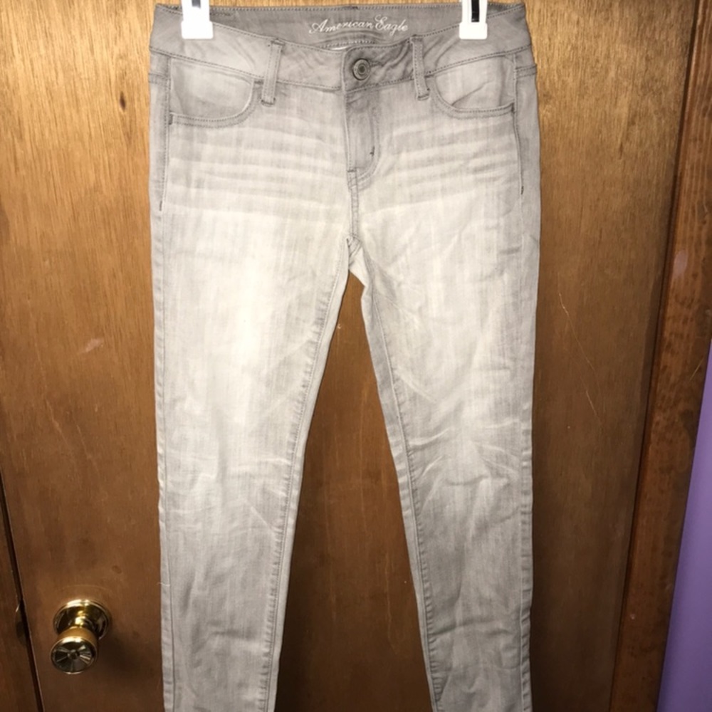 Gray American eagle jeggings